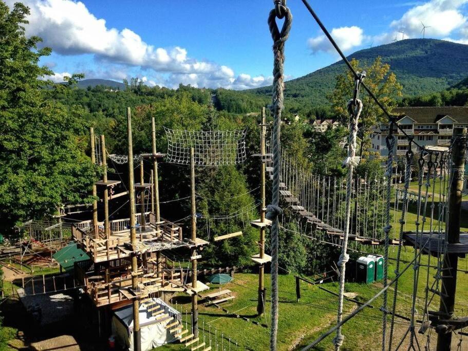 Deluxe Ski On Off 1Br Suite Sleeps 4 On Jiminy Mtn Hancock Εξωτερικό φωτογραφία