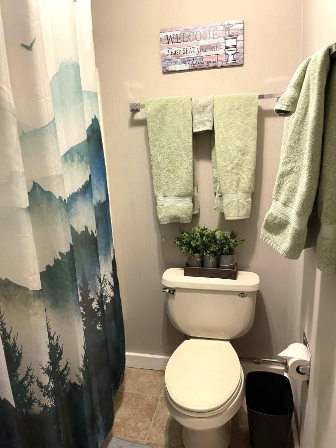 Deluxe Ski On Off 1Br Suite Sleeps 4 On Jiminy Mtn Hancock Εξωτερικό φωτογραφία