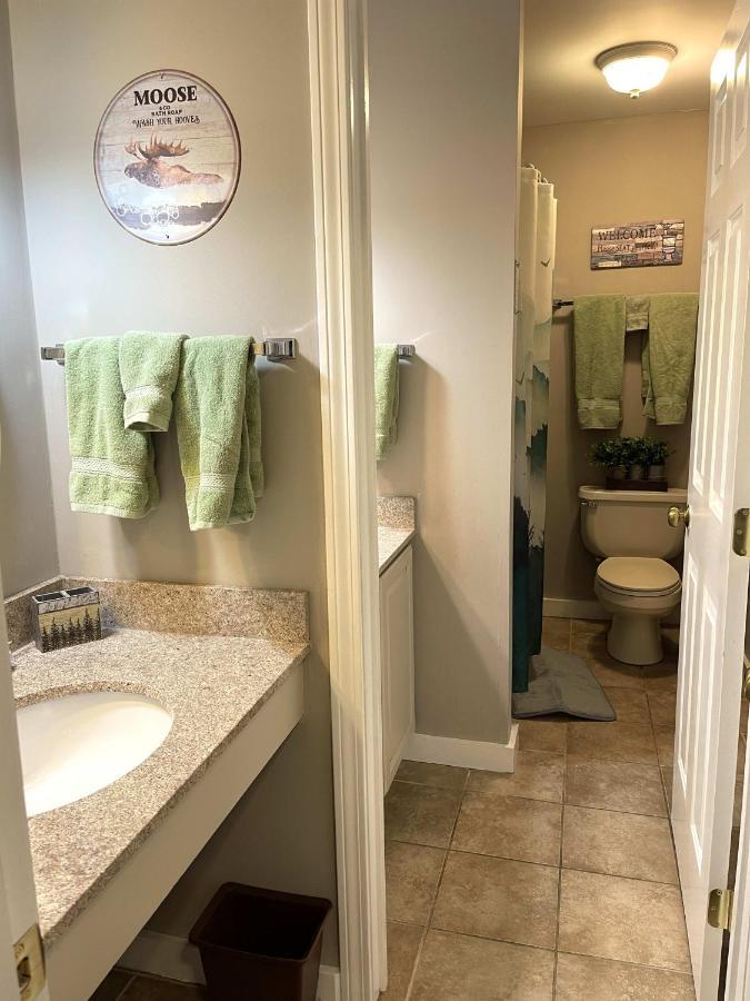 Deluxe Ski On Off 1Br Suite Sleeps 4 On Jiminy Mtn Hancock Εξωτερικό φωτογραφία